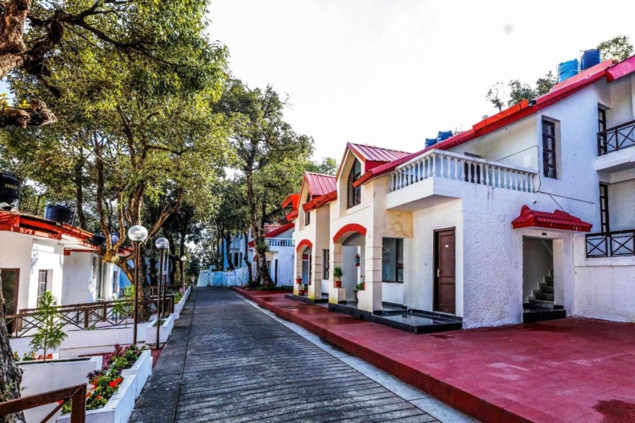 Surbee Resort Масурі Екстер'єр фото