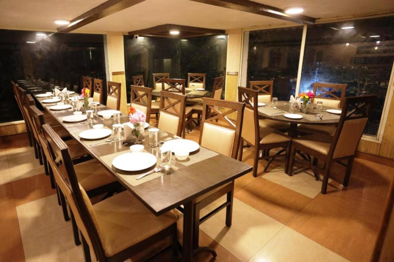 Surbee Resort Масурі Екстер'єр фото
